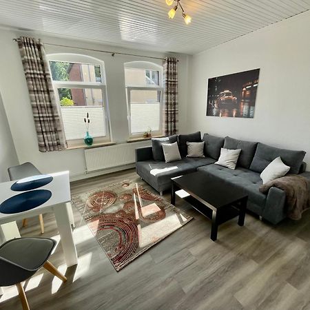 Gemuetliche Eg-Wohnung Im Herzen Schleswig-Holsteins นอยมึนสเตอร์ ภายนอก รูปภาพ