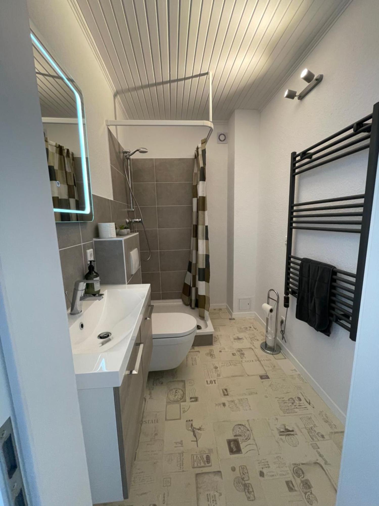 Gemuetliche Eg-Wohnung Im Herzen Schleswig-Holsteins นอยมึนสเตอร์ ภายนอก รูปภาพ